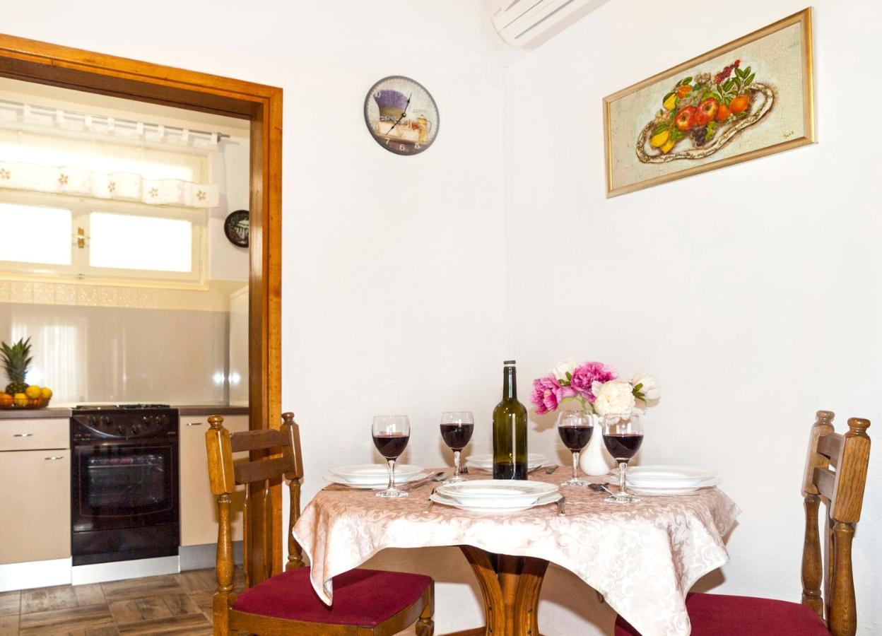 Apartmani Ines Драшнице Екстериор снимка