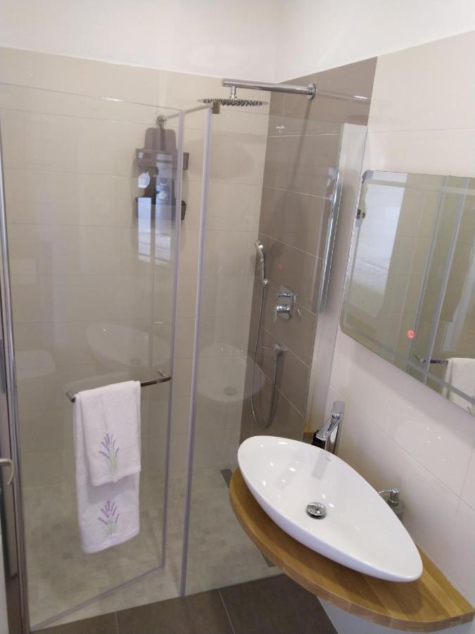 Apartmani Ines Драшнице Екстериор снимка